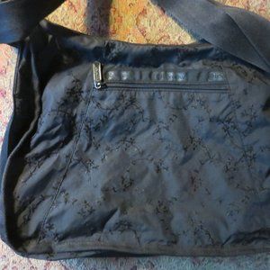 LaSportsac black crossbody large cloth bag, nwot